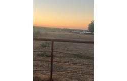 334 E Mt Whitney Avenue, Laton, CA 93242