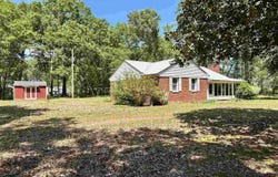 4140 Sally Bennett Rd, Dillon, SC 29536