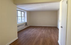 30 Cole S, Spring Valley, NY 10977