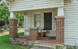 709 E 18th Street, Cameron, TX 76520