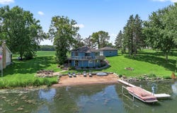 1794 Lawrence Circle NW, Annandale, MN 55302