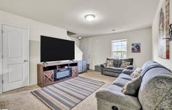 156 QUEENS Circle, Laurens, SC 29360