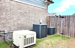 7182 ARCHER Ln, Olive Branch, MS 38654
