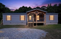 1090 Bill Black Rd, Jamestown, TN 38556