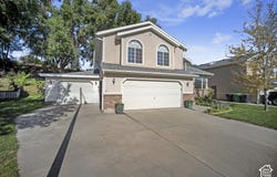 5554 S EDGEBERRY Dr, Murray, UT 84123