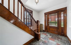 333 Greenwood Pl, Bridgeville, PA 15017