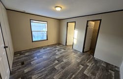 5968 Georgia, Romulus, MI 48174