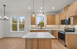 13029 N Cliffside Pkwy, Hayden, ID 83835