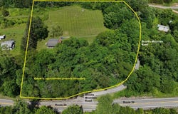 93 Brooks Mountain Road, Hinton, WV 25951