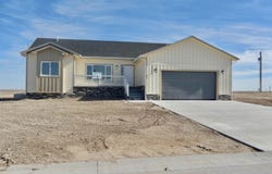 2001 Maple St, Ellis, KS 67637