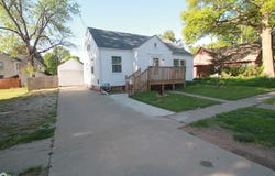 109 E State Street, Clarinda, IA 51632