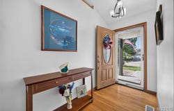 32 Oakbrooke, Troy, IL 62294