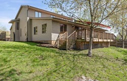 1009 Sunrise Ct, Onalaska, WI 54650