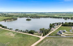 101 Lakeview Dr, Hurley, SD 57036
