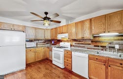 24 WINDFLOWER DR, NEWARK, DE 19711