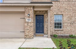 304 Hyacinth Way, Jarrell, TX 76537