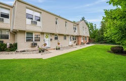 20 Main, Garnerville, NY 10923