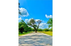 208 Post Oak Road lot: 7, Inez, TX 77968