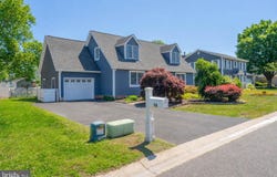 18 BAY BREEZE DR, LEWES, DE 19958