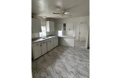 204 E 11th Street, San Angelo, TX 76903
