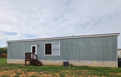 112 17B Energy Drive, Cotulla, TX 78014