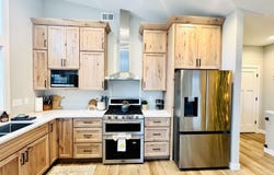 8620 Maynard Pl, Duluth, MN 55807