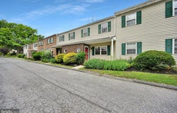 1360 BLUE JAY Drive, LANCASTER, PA 17601
