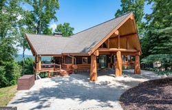 502 Overlook Drive, Blue Ridge, GA 30513
