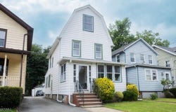 24 Maolis Ave, Bloomfield Twp., NJ 07003-2313