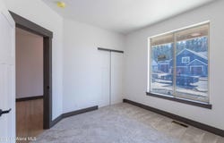 4475 E Savea Ln, Post Falls, ID 83854
