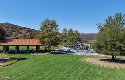 137 White Bark Lane, Simi Valley, CA 93065