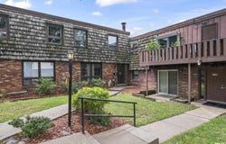 1908 Jeanette Lane, Springfield, IL 62702
