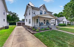 1027 2nd Street NE, Massillon, OH 44646