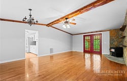 167 Wagon Wheel Lane, Deep Gap, NC 28618