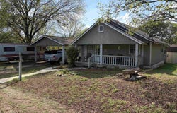 215 Robins Avenue, Norman, AR 71960