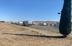 1075 W Elm Avenue, Coalinga, CA 93210