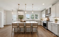 142 N Edgewood Ln, Eagle, ID 83616