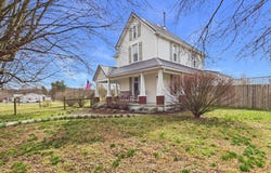 207 Thomas Rd, Speedwell, TN 37870