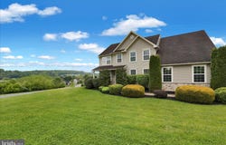 121 GREAT BEND Way, SINKING SPRING, PA 19608