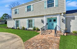 1016 Crestview Drive, Sherman, TX 75092