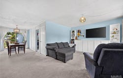 11917 Glenridge Drive, Maryland Heights, MO 63043
