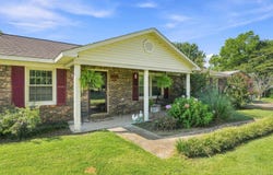 21460 Co Rd 8, Florence, AL 35633