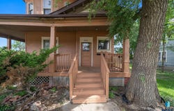 624 W 11th St, Sioux Falls, SD 57104