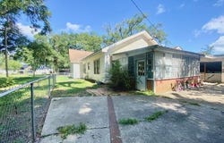 210 S 6th Street, Eunice, LA 70535