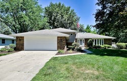 15231 S Meadow Lane, Plainfield, IL 60544