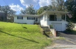 59 Pope Dr., Murray, KY 42071
