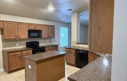 6609 CHARLES FLD, Leon Valley, TX 78238