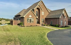 188 Lakeside Drive, Benton, KY 42025