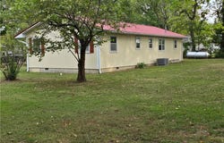 28155 Skaggs Street, Seligman, MO 65745