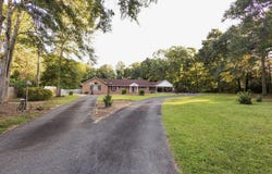 1709 Wimbledon Dr, Thomasville, GA 31792
